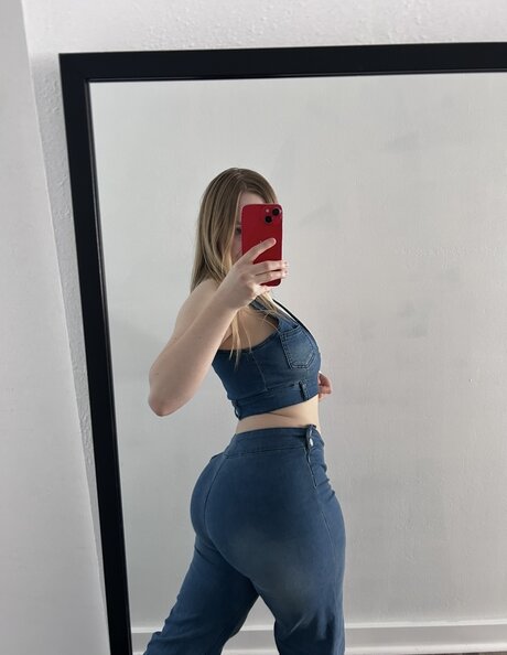 Anjali Indian Escort in Delhi